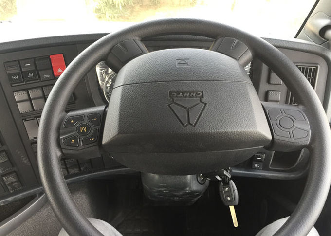 Anhänger-Traktor-LKW-Kopf SINOTRUK HOWO halb mit Klimaanlage 60-70 Tonnen