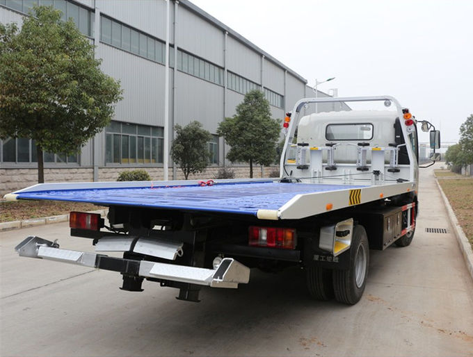 Feuergebühren-Tow Truck Wrecker Road Recovery Fahrzeug-Euro 2 Sinotruck