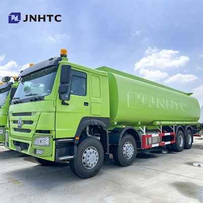Sinotruck HOWO 371HP Schweröltankwagen 8X4 20000L