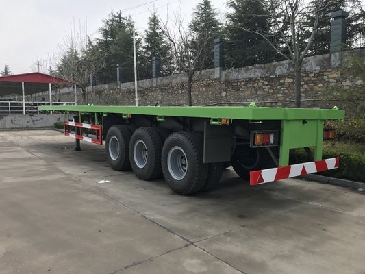 Belastbarkeit 13T Howo-Flachbett-halb Trailer mit Luft-Suspendierung