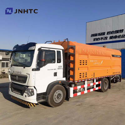 Asphalt-Sprüher-LKW 4x2 HOWO A7 H5 8cbm intelligenter gefahren