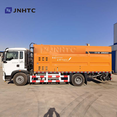 Asphalt-Sprüher-LKW 4x2 HOWO A7 H5 8cbm intelligenter gefahren
