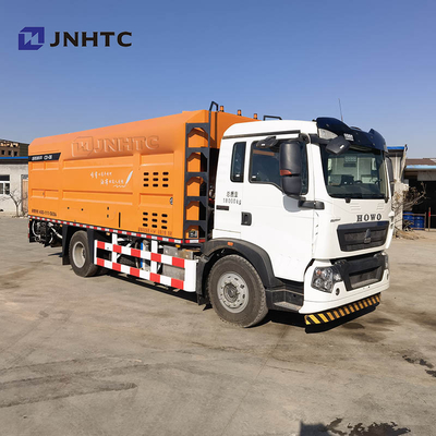 Gummi-Asphalt Gravel Macadam Synchronous Sealing LKW HOWO A7 8x4