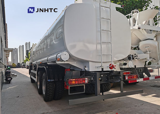 Behälter des Wasser-20m3, der LKW Sinotruk Howo 6x4 besprüht