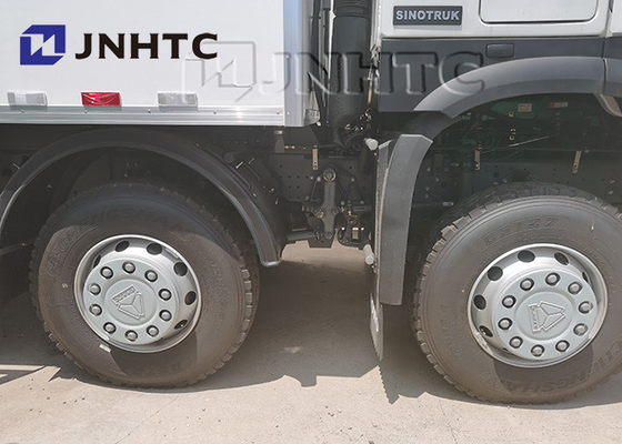 Frische Nahrung gekühlter Van Truck Light Duty 8x4 Sinotruk HOWO