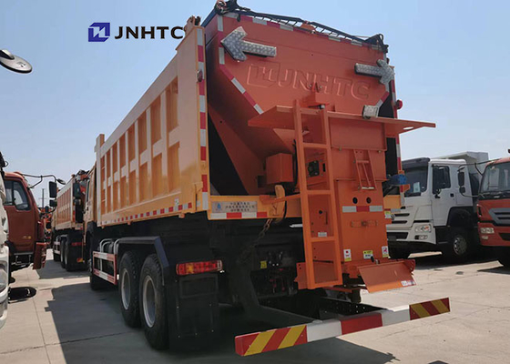 Straßen-Kehrmaschine-Schnee-Pflug-Kleintransporter Sinotruk Howo 371hp 300L