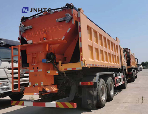 Straßen-Kehrmaschine-Schnee-Pflug-Kleintransporter Sinotruk Howo 371hp 300L