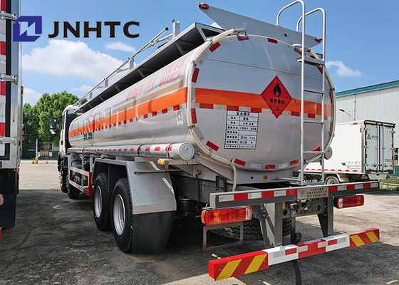 Heizöl-Tankwagen-Kapazität Sinotruk HOWO 8X4 25000 Liter