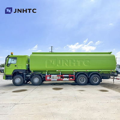 Sinotruck HOWO 371HP Schweröltankwagen 8X4 20000L