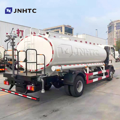 Sinotruck HOWO des Licht-1000l Wasserwagen-Behälter Berieselungsanlagen-LKW-4X2