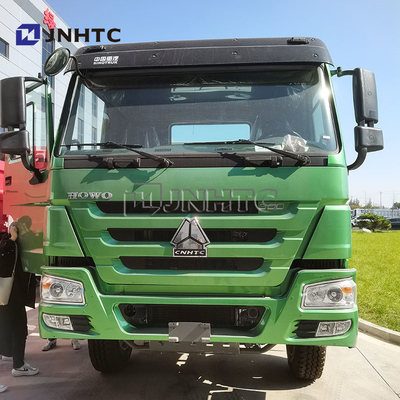 Leichtgewicht Linkssteuerung Howo Frachtwagen 4x2 6 Räder 300 PS