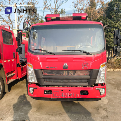 NEW SINOTRUCK Howo 4x2 Leichtbaufeuerwehrwagen mit Wasserpumpe