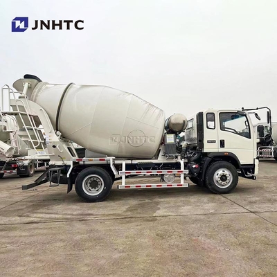 Neuer HOWO Mini Betonmischer mit weißer Farbe 4X2 4cbm 6 Räder
