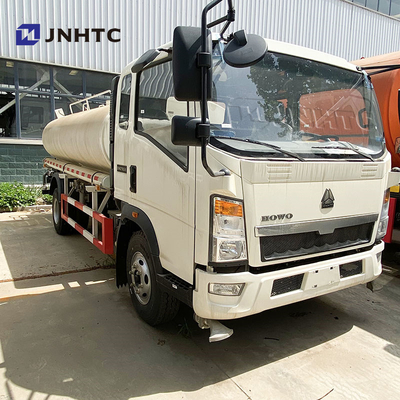 China Howo Tank Wasserfahrzeug 4x2 Leichtwasserfahrzeuge 10cbm Wassersprinklerfahrzeug
