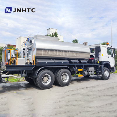 HOWO Intelligenter Bitumenverbreiter Asphaltsprühgeräte Lastwagen 6X4 336HP zum Verkauf