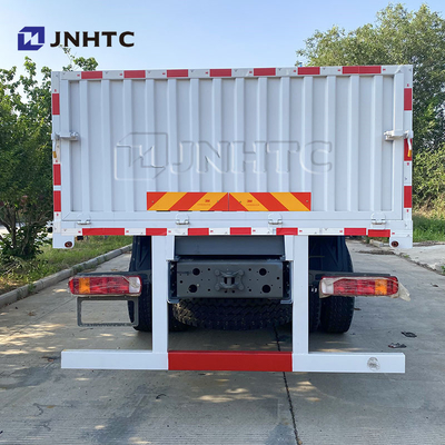 Sinotruk Howo Kranichtruck 8X4 10 Tonnen Ladung mit Klappkranichtrag 16 Räder 400 PS zum Verkauf