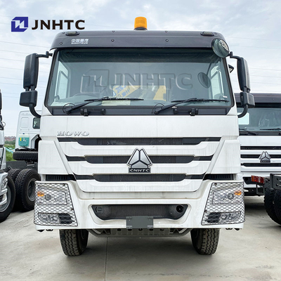 Hot Sinotruk Howo Kranichtruck 8X4 10Tonnen Ladung mit Klappkranichtrag mit 16 Rädern
