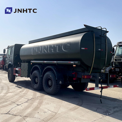 Hot Sinotruk Howo Öl Tankwagen 6x6 All Drive LHD Diesel Brennstoff Öl Tankwagen zum Verkauf