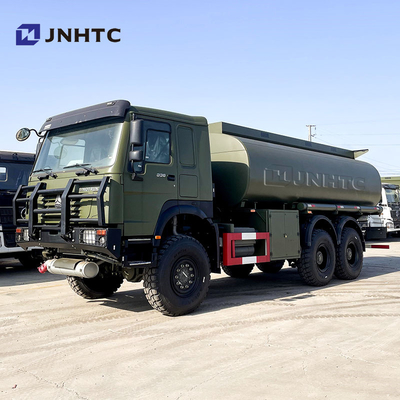 Hot Sinotruk Howo Öl Tankwagen 6x6 All Drive LHD Diesel Brennstoff Öl Tankwagen zum Verkauf