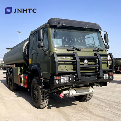 Hot Sinotruk Howo Öl Tankwagen 6x6 All Drive LHD Diesel Brennstoff Öl Tankwagen zum Verkauf