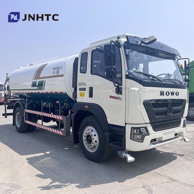 Sinotruk HOWO 6X4 Sprinkler-Tankwagen