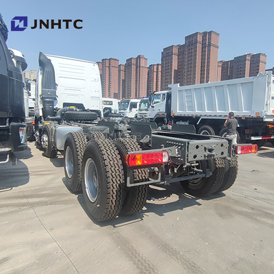 Warmverkauf SINOTRUK HOWO T7S 6x4 Dump Truck Diesel Fahrgestell Truck für Afrika