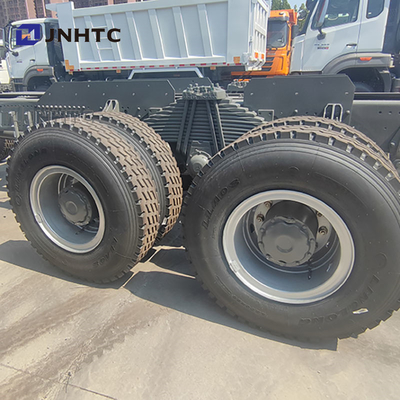 Warmverkauf SINOTRUK HOWO T7S 6x4 Dump Truck Diesel Fahrgestell Truck für Afrika