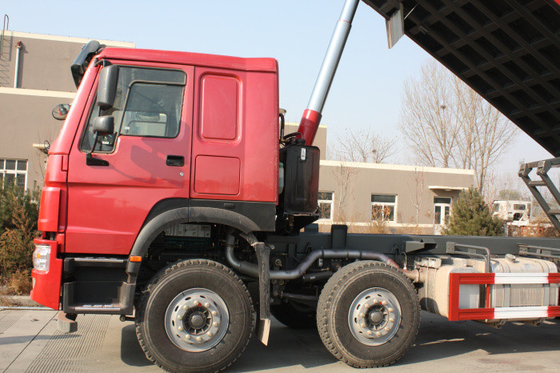 Räder 50T 12 roter Hochleistungskipplaster Sinotruk Howo 8x4 mit 30M3 der Kapazität LHD