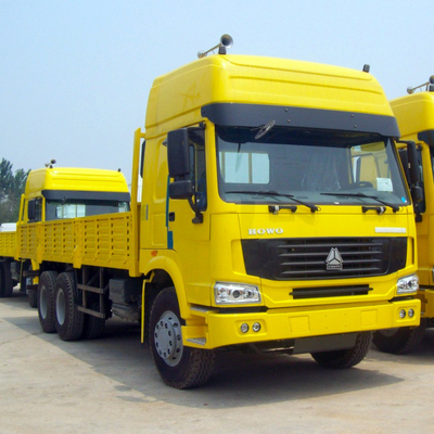 Gelber Geschäftemacher-Fracht-LKW der Farbe6x4 10 von Modell Sinotruk Howo7 für 40-50T