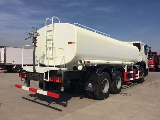 HOWO-Wasser-Tankwagen 6 x 4 336HP besprühen Euro II Breite 14-18mm
