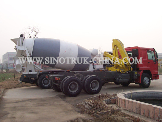 LKW des Primärantrieb-6×4 brachte den hydraulischen roten/Gelb Kran vorbildliches ZZ4257N3247W an