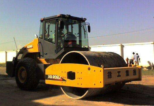 20t sondern Trommel-Vibrationsbodenverdichter für Straßenbau und repariertes XS202J aus
