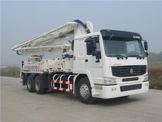 39 M3 - 125m ³ gab Betonpumpe-LKW mit 4 Abschnitt-Armen HDT5291THB-39/4 aus