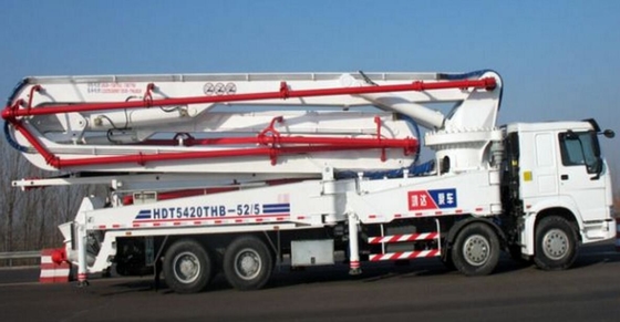 Betonpumpe-LKW Sinotruk HOWO mit 21m flexiblem und leistungsfähigem Teleskopausleger