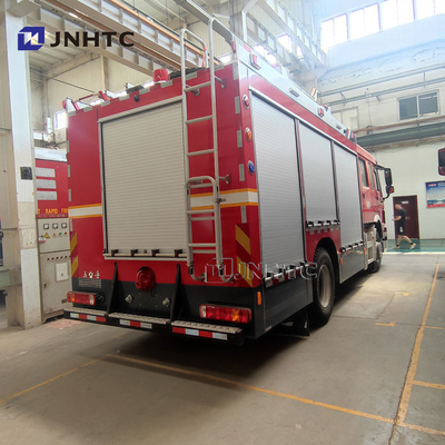 HOWO 18m hoher Sprüharm 4x2 12000l Großstrom Feuerwehr-Rettungswagen zum Verkauf