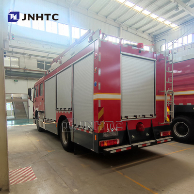 HOWO 18m hoher Sprüharm 4x2 12000l Großstrom Feuerwehr-Rettungswagen zum Verkauf
