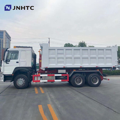 Neue/verwendete HOWO 375 /430 PS HOWO Kipper Truck 6x4 8x4 10 Räder 50 Tonnen Rechtslenken Dump Trucks