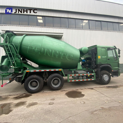 Hot HOWO Betonmischfahrzeug 6x4 10 Räder Kapazität Zementmischfahrzeug Montierte Betonmischer Pumpenfahrzeug