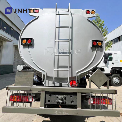 Sinotruk Howo Öl Tankwagen 6X4 400 PS LHD Diesel Brennstoff Öl Tankwagen guter Preis