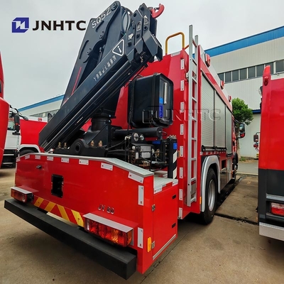 Howo TX Feuerwehrfahrzeug 5000L Wasser Schaum Tanker 4X4 mit Kranfahrzeug