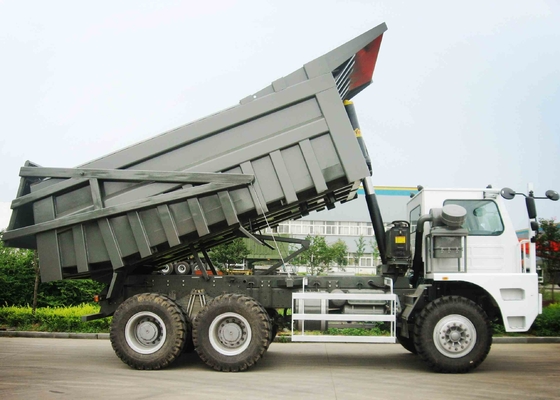 Bergbau-Kipplaster SINOTRUK HOWO 6*4 371HP 70 Tonnen laden für Baugewerbe