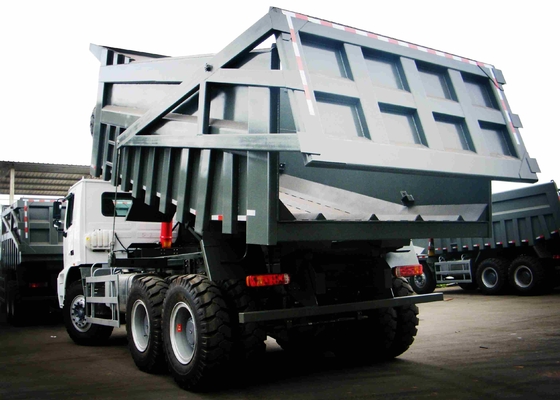 Bergbau-Kipplaster SINOTRUK HOWO 6*4 371HP 70 Tonnen laden für Baugewerbe