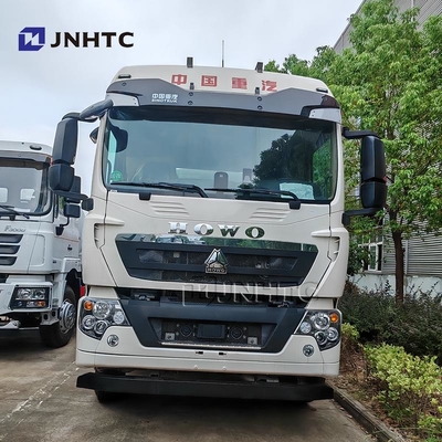 SINOTRUK HOWO Kraftstoffbehälter 8X4 Antriebsrad Euro 3 Emission Standardölbehälter Tankwagen Tankwagen