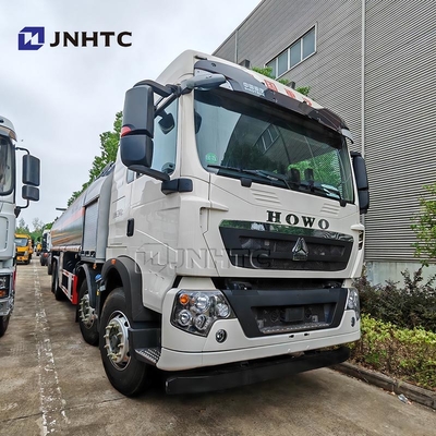 SINOTRUK HOWO Kraftstoffbehälter 8X4 Antriebsrad Euro 3 Emission Standardölbehälter Tankwagen Tankwagen