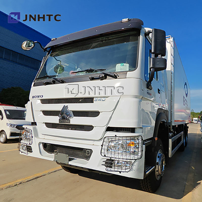 Neuer Sinotruk 20 Tonnen Kühlwagen mit hydraulischer Heckplatte Meeresfrüchte Obst und Gemüse Frischhalter
