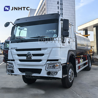 Neuer Sinotruk Howo 6 Räder Kraftstoff Tankwagen 10000 Liter Öl Tanker mit Beruf anpassen