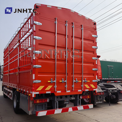 Chinesischer Sinotruk HOWO TX 4X2 6 Räder Zaun Laderauto zum Verkauf