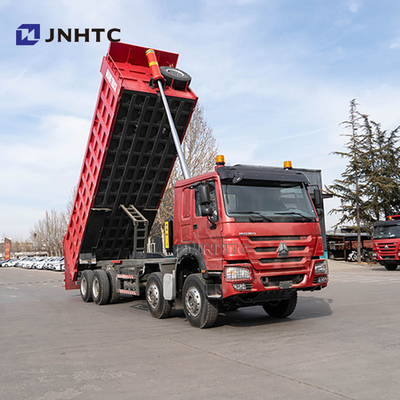 In gutem Zustand Neuer Howo-Dump Truck 8x4 40 Kubikmeter 12 Räder 430 PS Kipper Truck zum Verkauf