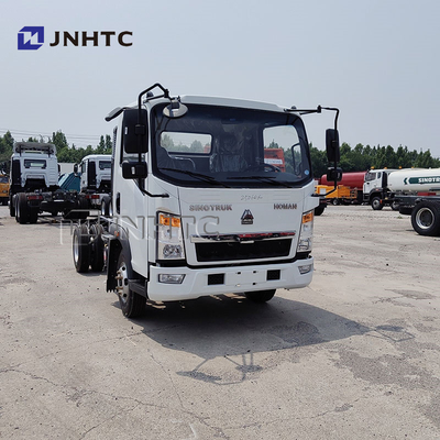 Sinotruck Howo 4x2 5 Tonnen 8 Tonnen Leichtfracht / Dump Truck Fahrwerk Dieselkraftstoff Euro 2 Emission Linkslenkung