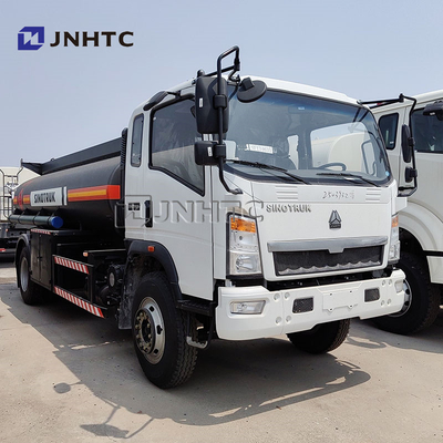 HOWO 4000 Liter 5000 Liter Tankwagen mit 5 Tonnen Treibstoff